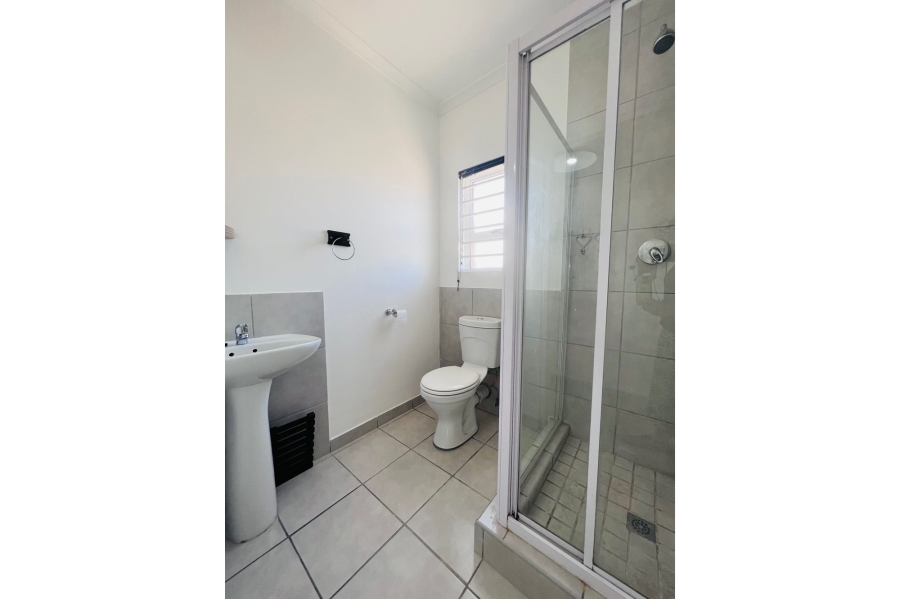 To Let 2 Bedroom Property for Rent in Bernadino Heights Western Cape